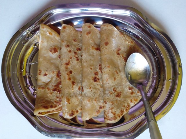 Banana thincakes in plate at brainsandbeans dot com